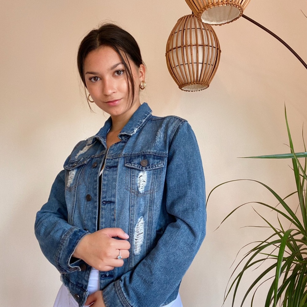 Distressed Jean jacket - Picture 2 of 4